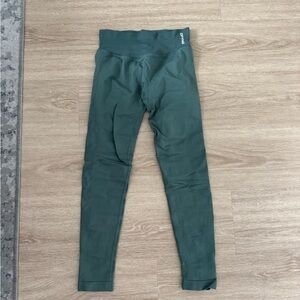Green Leggings with Slim Fit and Articulated Design